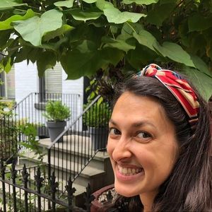 Meet your Posher, Alexandra